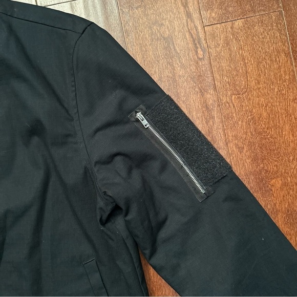 Five Four Men’s Black Bomber Jacket with Quilted Lining, Size Medium - Picture 3 of 13